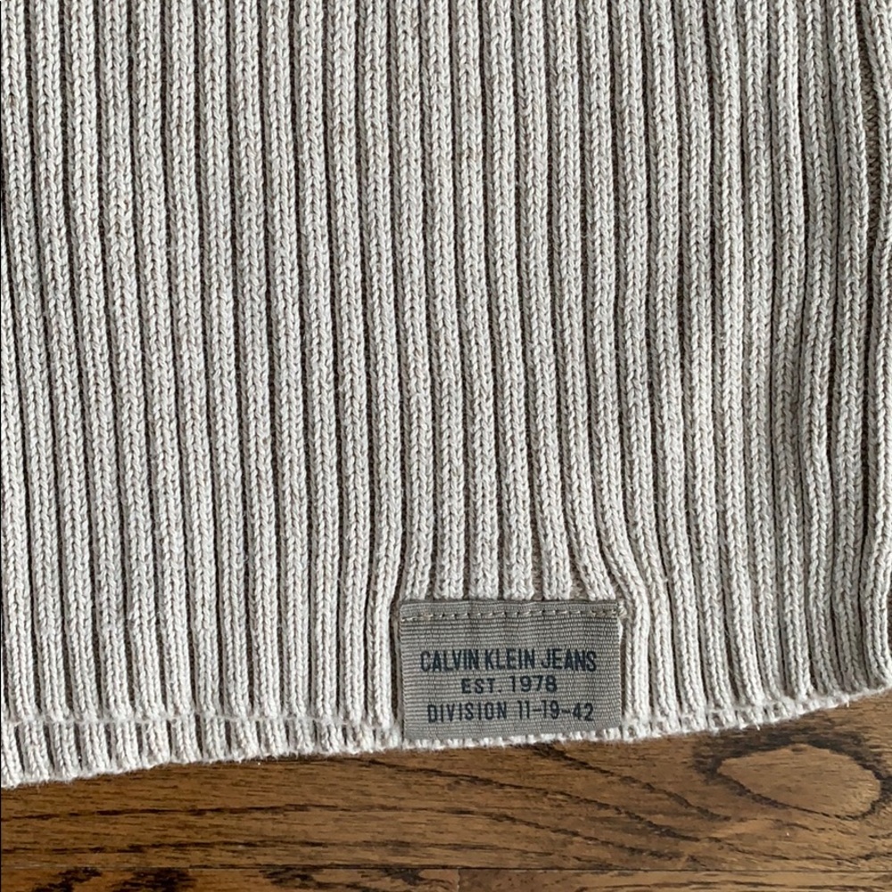 Crew neck sweater - Picture 3 of 6